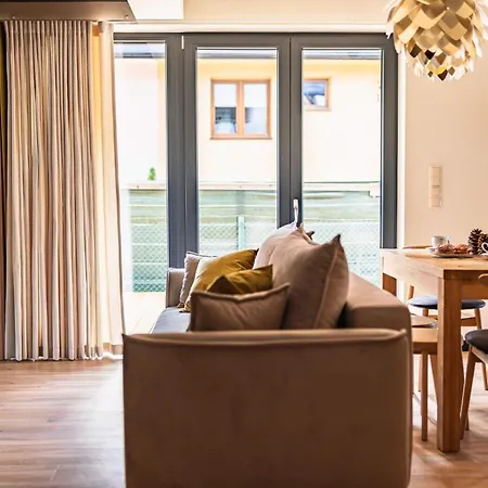 Aparthotel Jedlina *