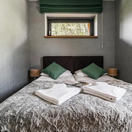 アパートホテル Jedlina 3*