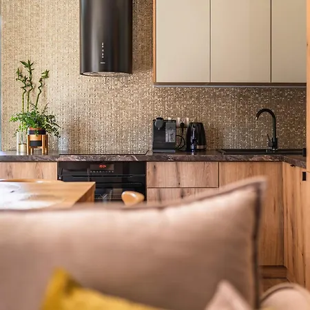 Jedlina מלון דירות