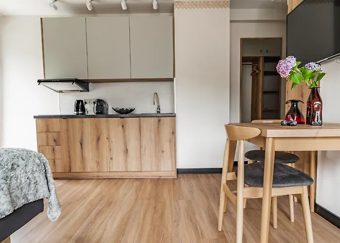 Jedlina Hotel apartamentowy 3*