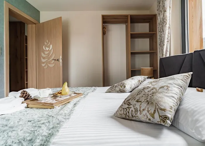 Jedlina Hotel apartamentowy 3*